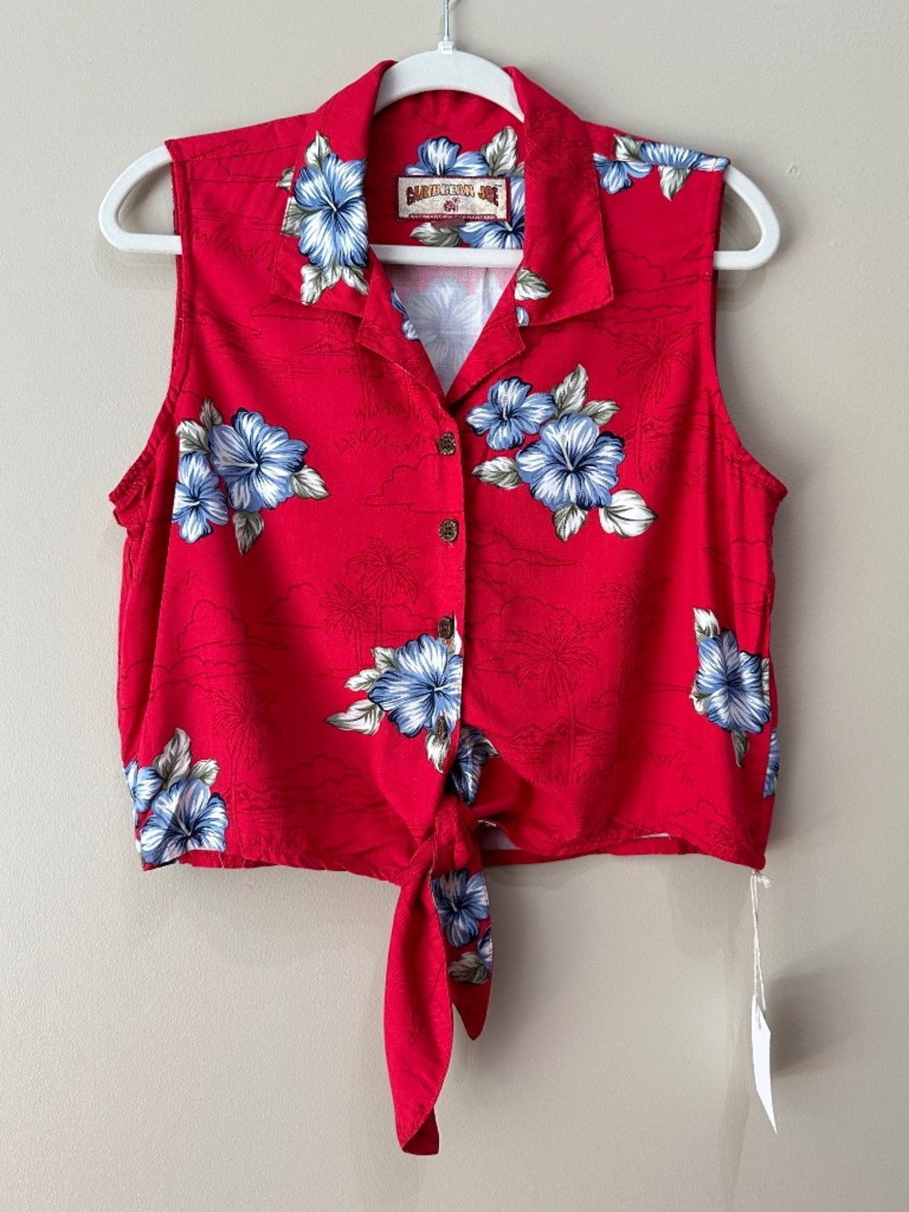 Caribbean Joe Ladies Red Floral Sleeveless Front Tie Button Crop Blouse Size L